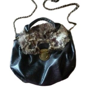 Bueno Brown Bag With Faux Fur